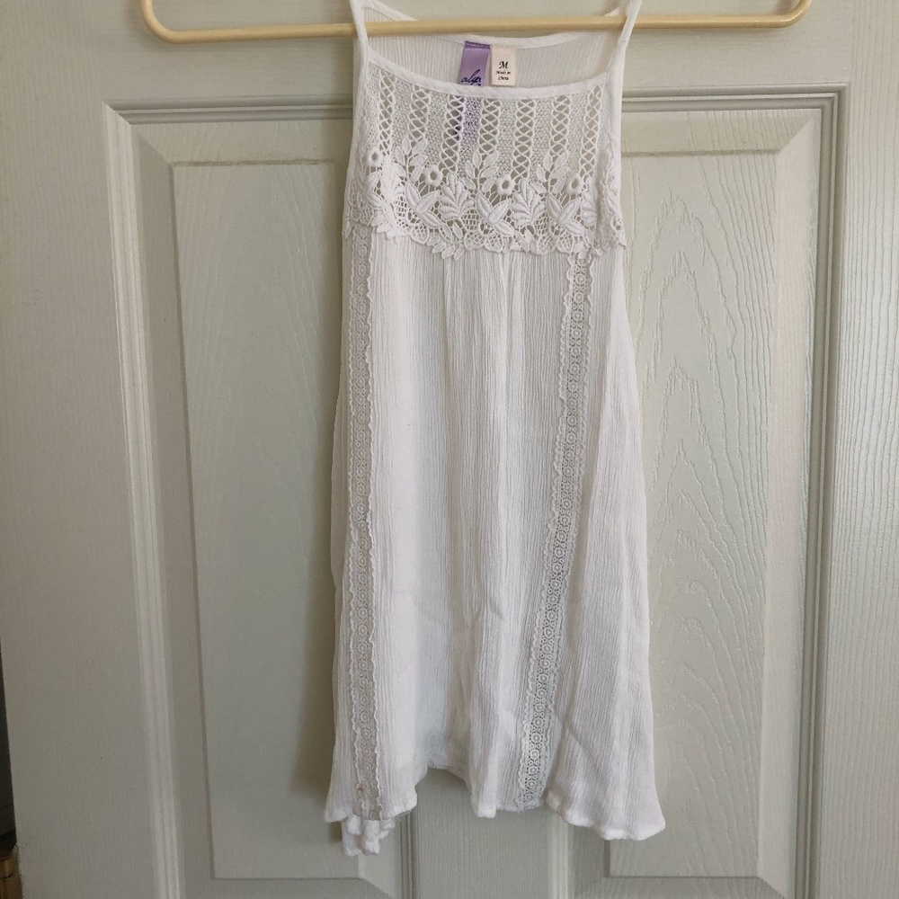 Woman White Tank Top